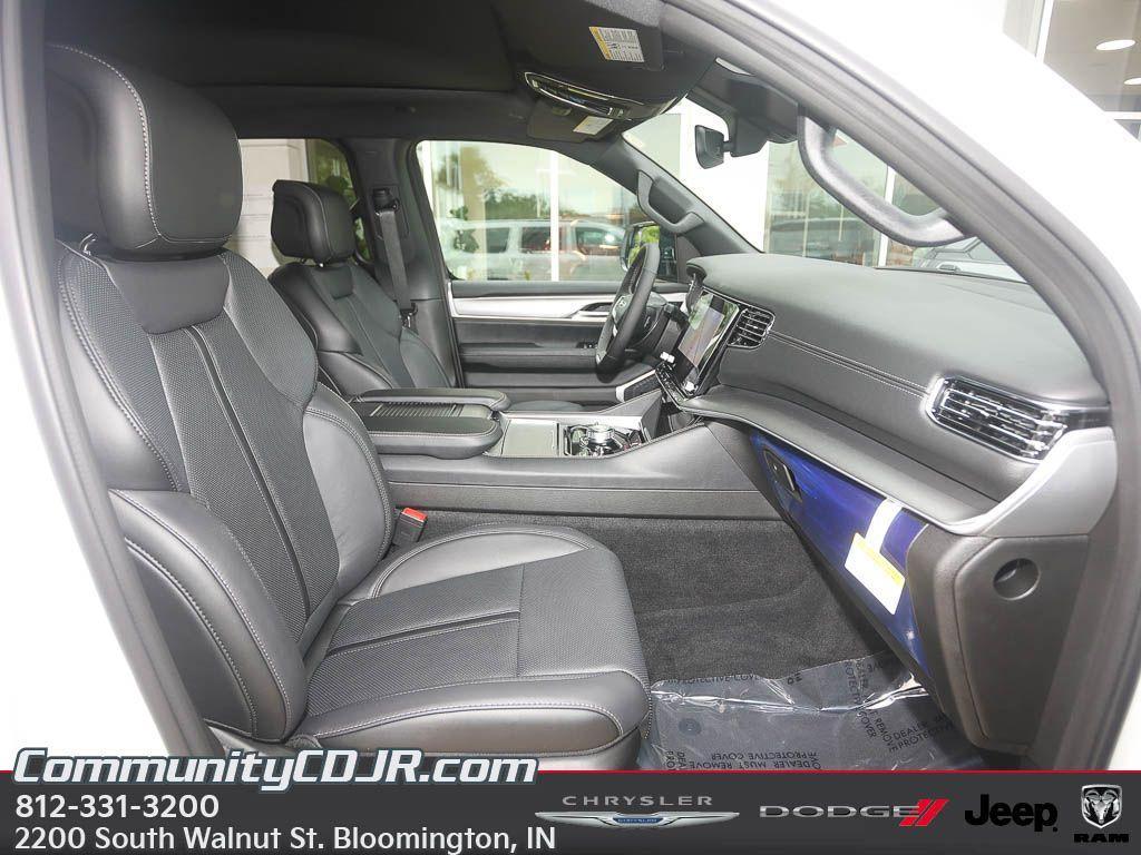 new 2025 Jeep Wagoneer car, priced at $72,911