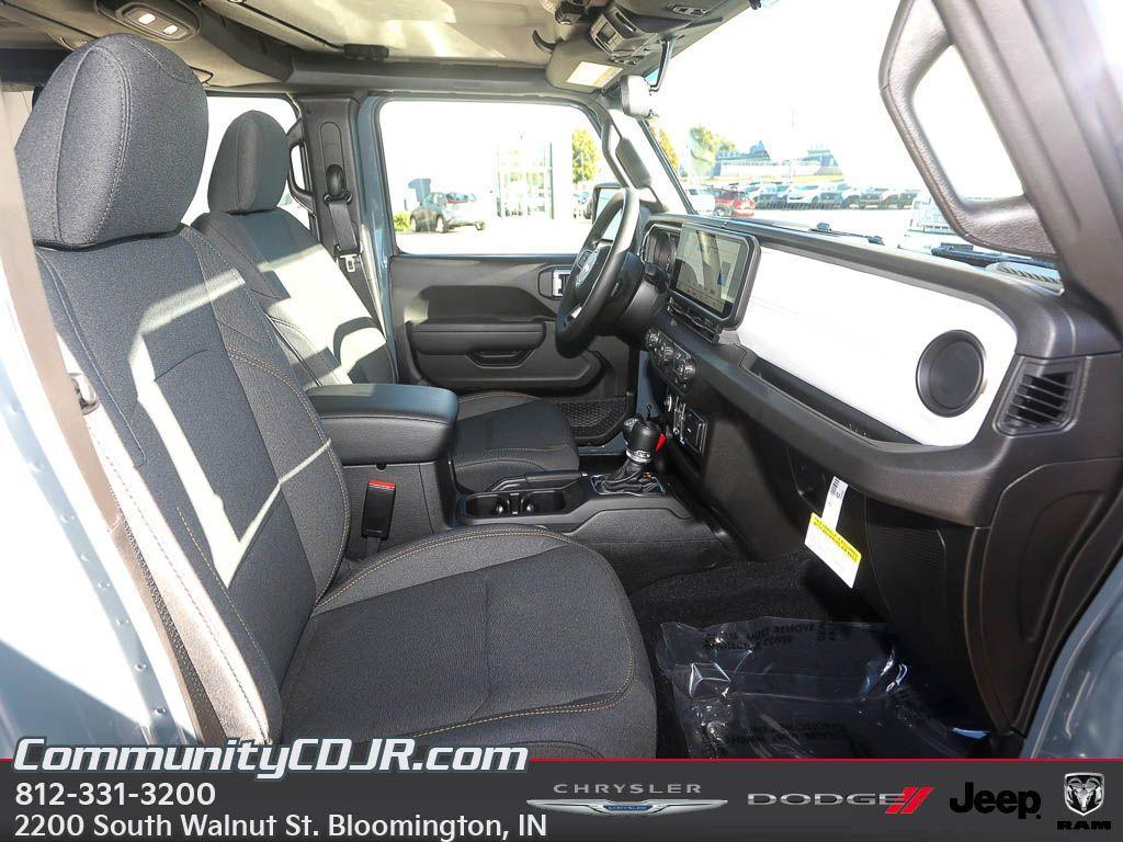 new 2026 Jeep Wrangler car, priced at $43,250