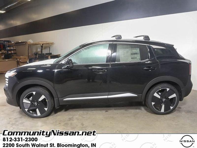 new 2025 Nissan Kicks car, priced at $30,886
