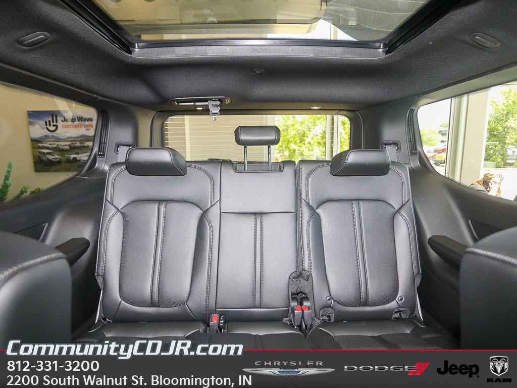 new 2025 Jeep Wagoneer car, priced at $73,941