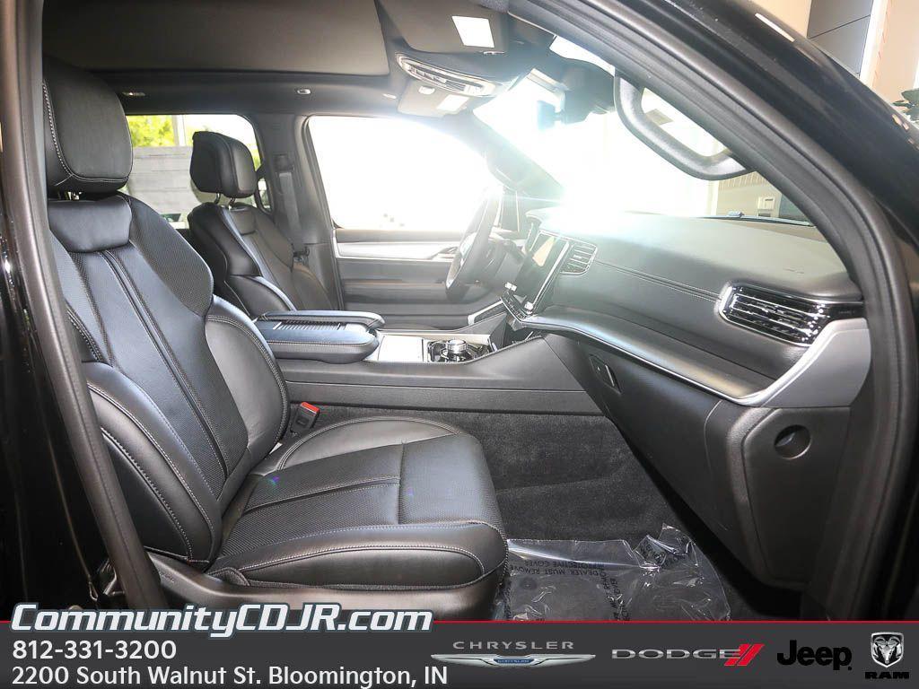 new 2025 Jeep Wagoneer car, priced at $73,941