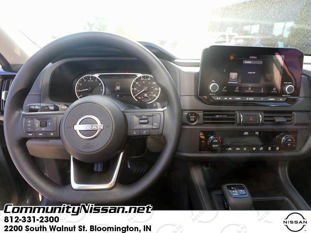 new 2025 Nissan Pathfinder car, priced at $38,027
