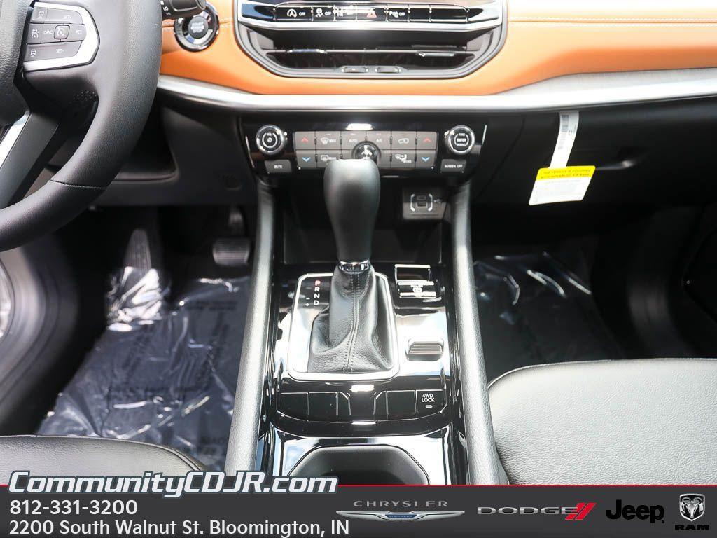new 2025 Jeep Compass car, priced at $31,908