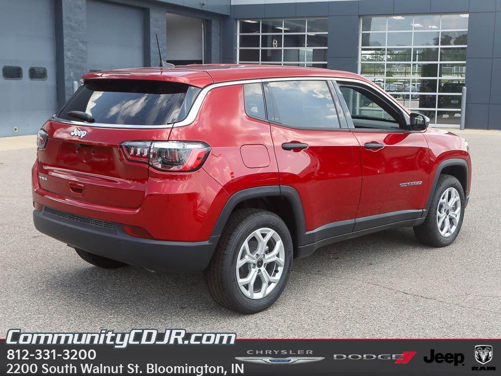 new 2025 Jeep Compass car, priced at $28,500