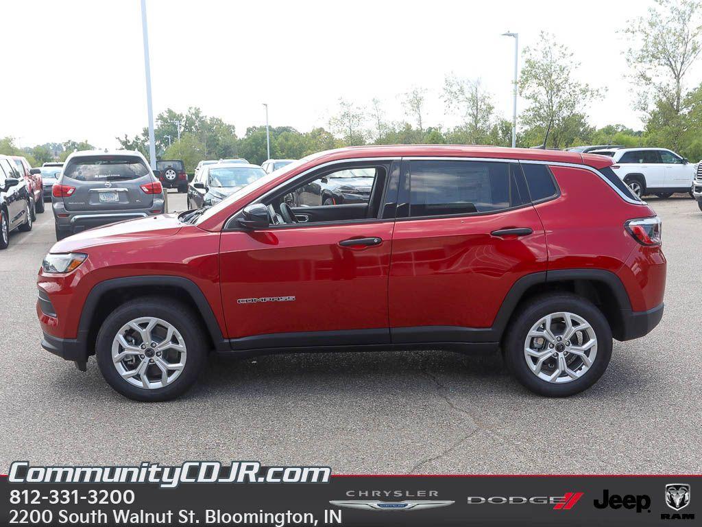 new 2025 Jeep Compass car, priced at $28,500