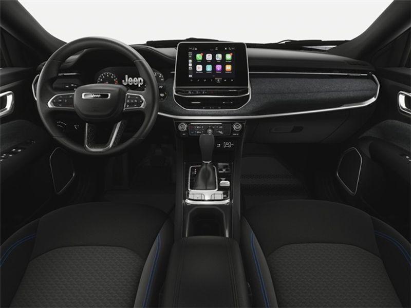new 2025 Jeep Compass car, priced at $28,600