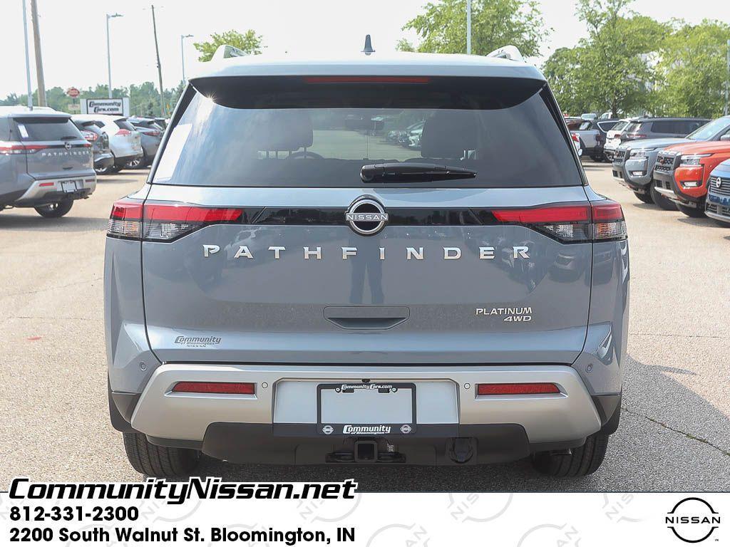 new 2025 Nissan Pathfinder car, priced at $50,402