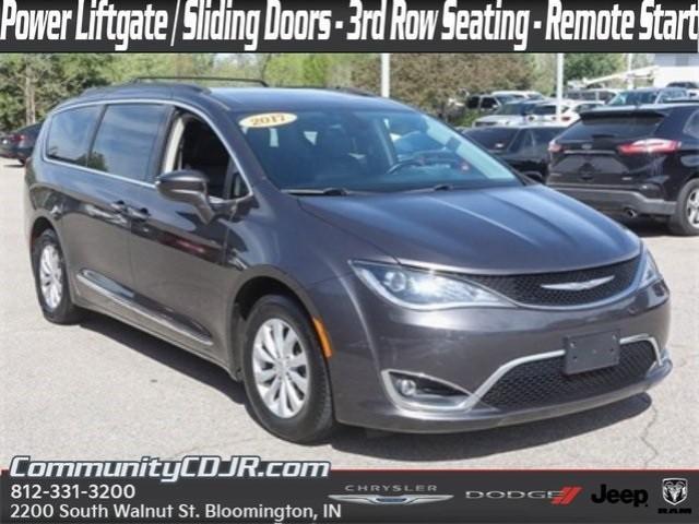 used 2017 Chrysler Pacifica car, priced at $13,993