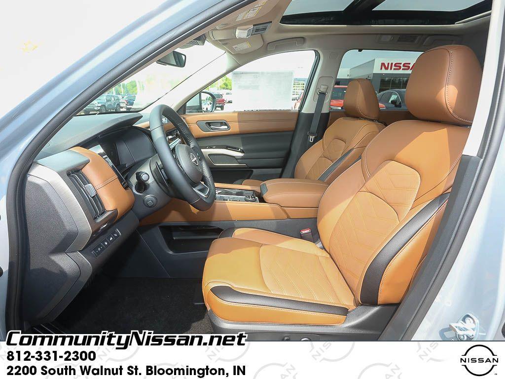 new 2025 Nissan Pathfinder car, priced at $46,915