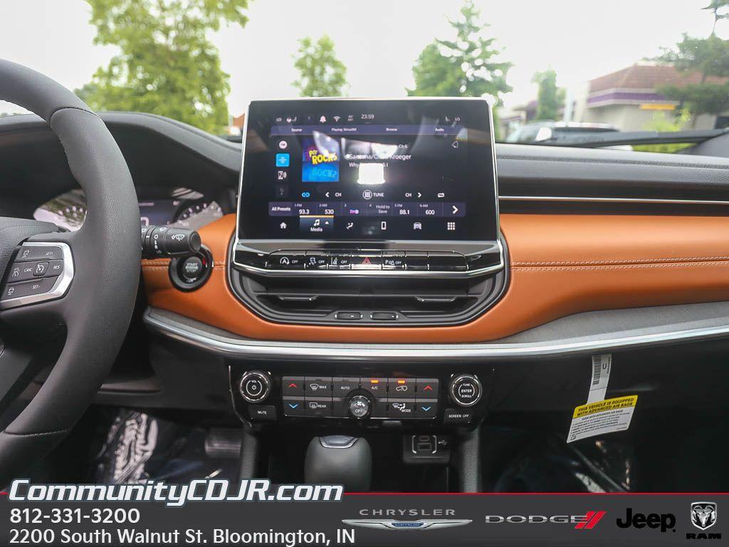 new 2025 Jeep Compass car, priced at $31,722