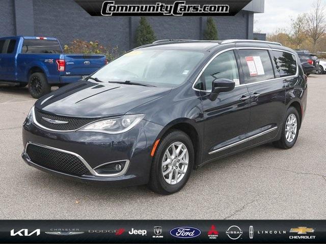 used 2020 Chrysler Pacifica car, priced at $22,200