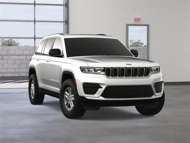 new 2025 Jeep Grand Cherokee car, priced at $41,745