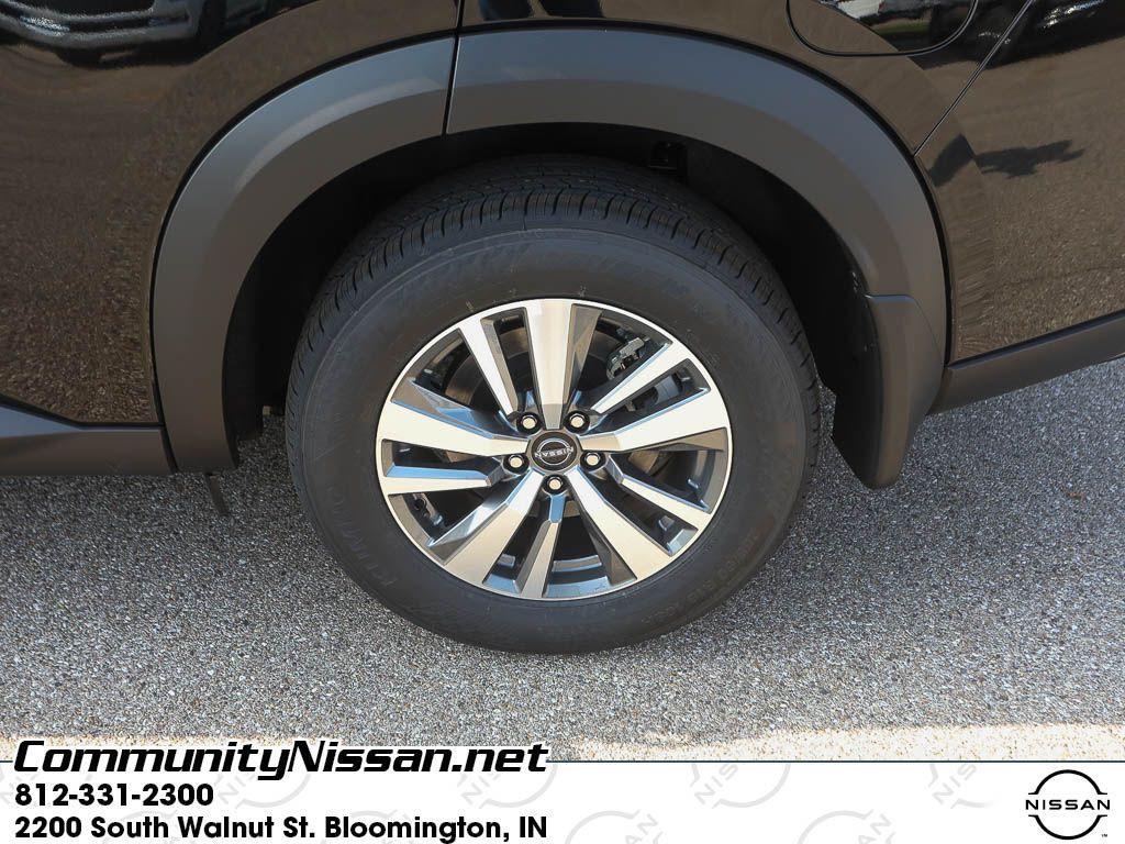 new 2025 Nissan Pathfinder car, priced at $43,691