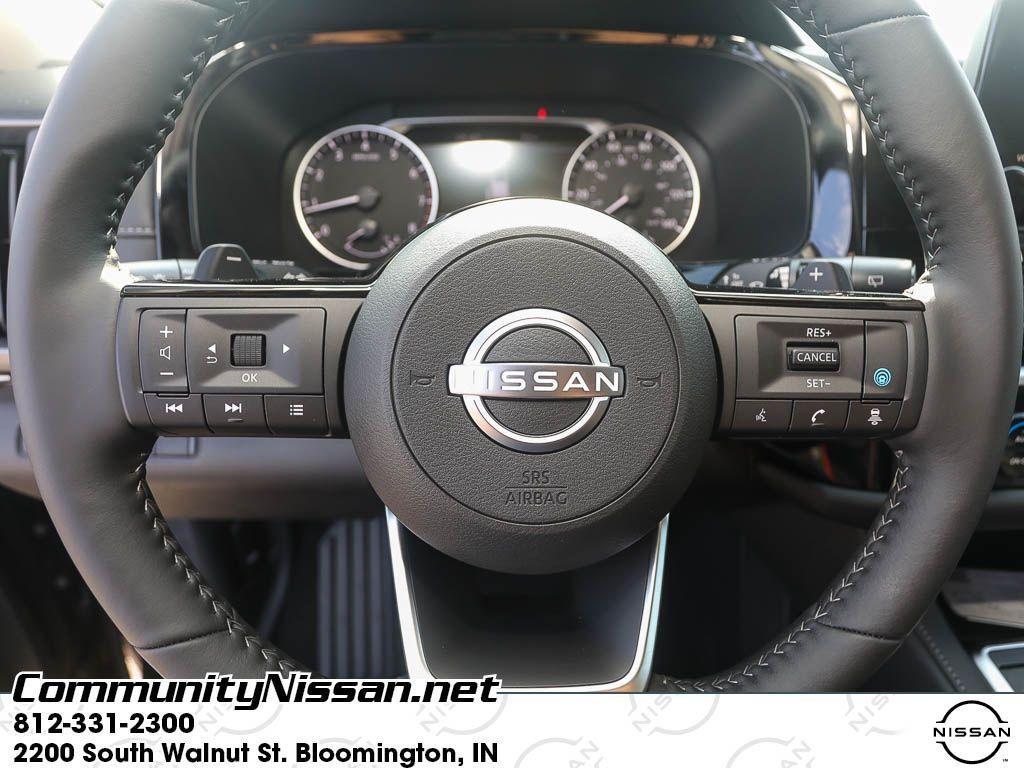 new 2025 Nissan Pathfinder car, priced at $43,691