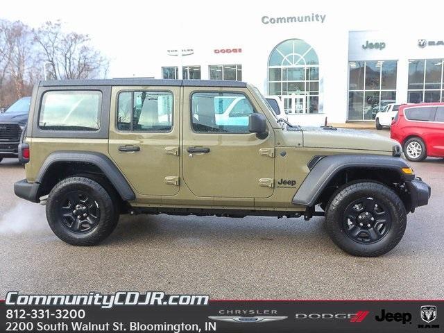 new 2025 Jeep Wrangler car, priced at $44,290