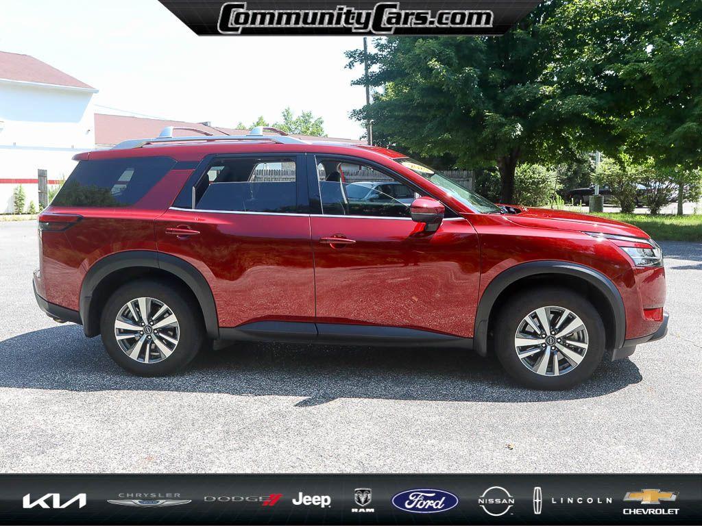 used 2024 Nissan Pathfinder car, priced at $31,990