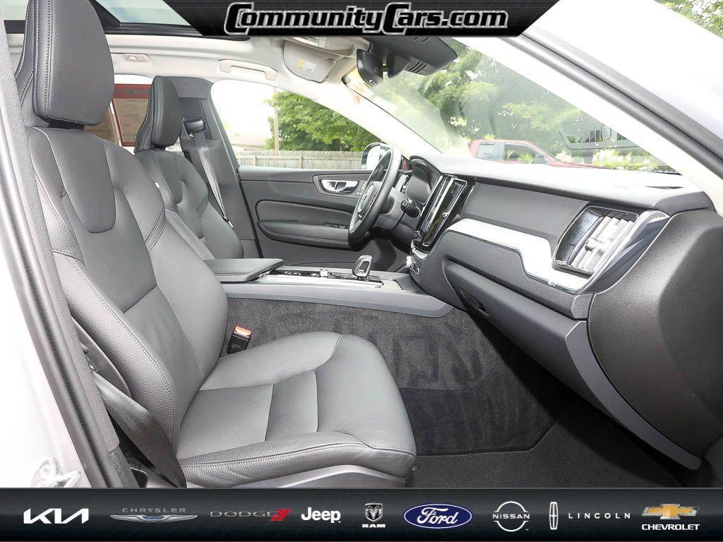 used 2025 Volvo XC60 car, priced at $37,476