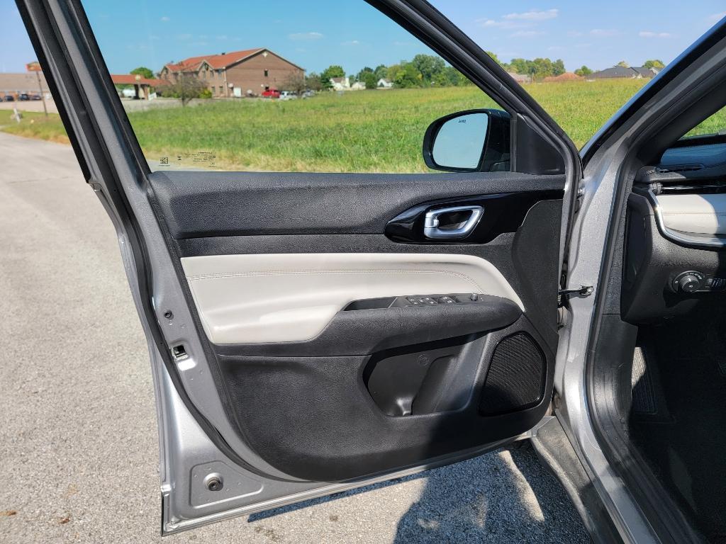 used 2024 Jeep Compass car