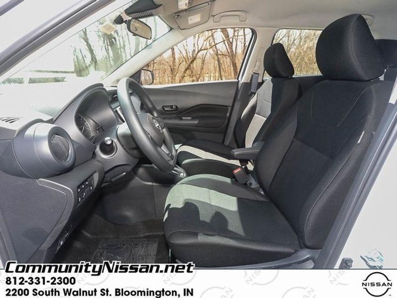 new 2025 Nissan Kicks Play car, priced at $22,571