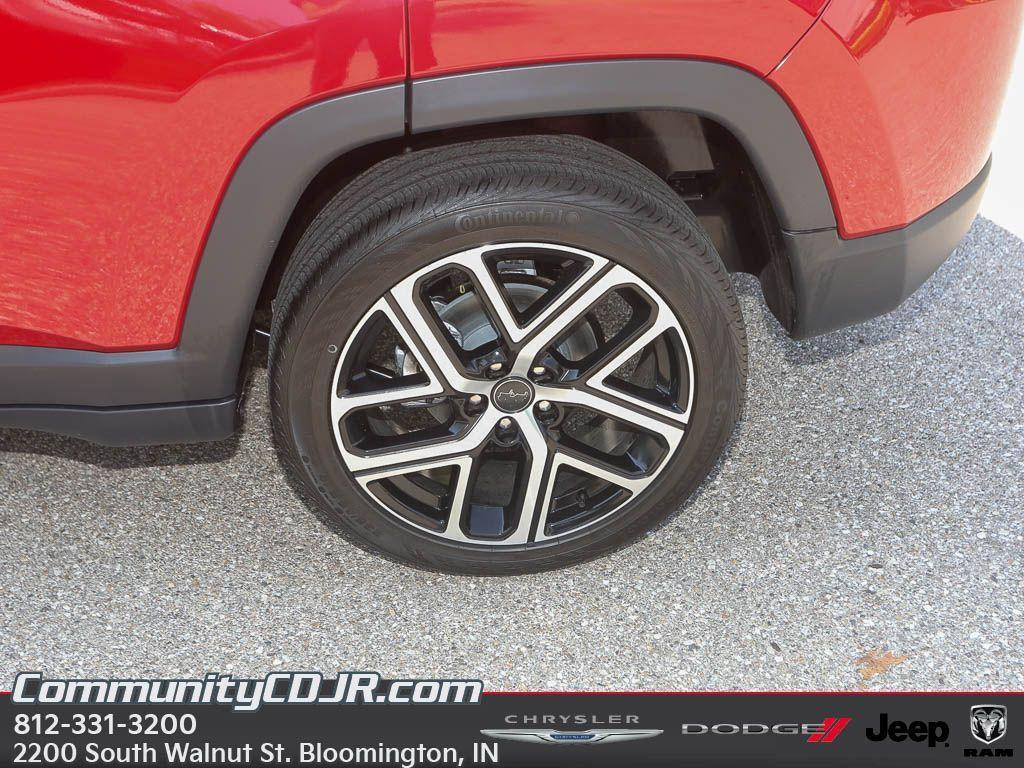new 2025 Jeep Compass car, priced at $32,317