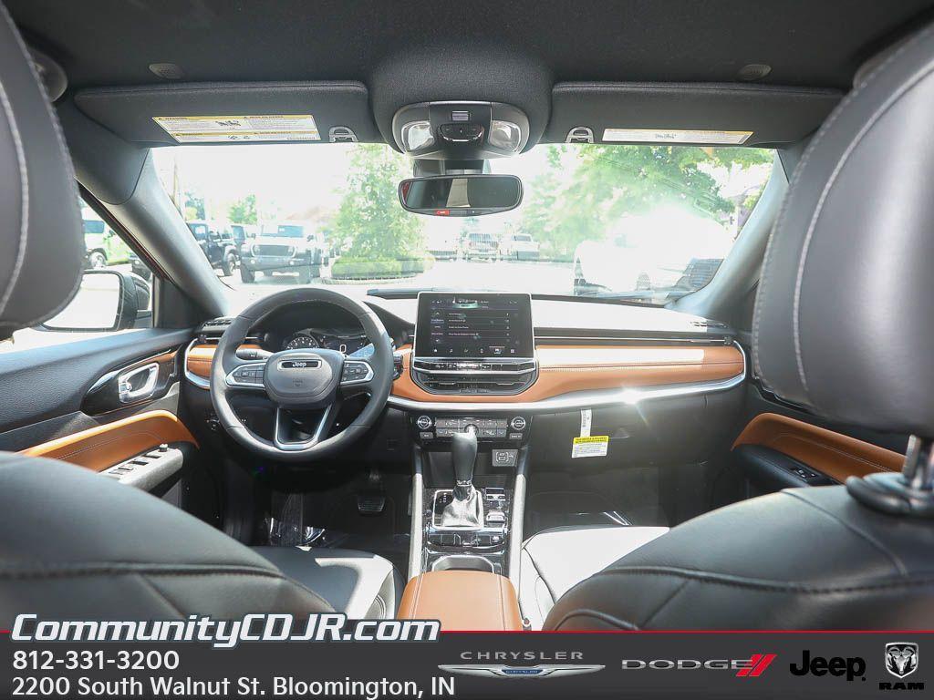 new 2025 Jeep Compass car, priced at $32,317