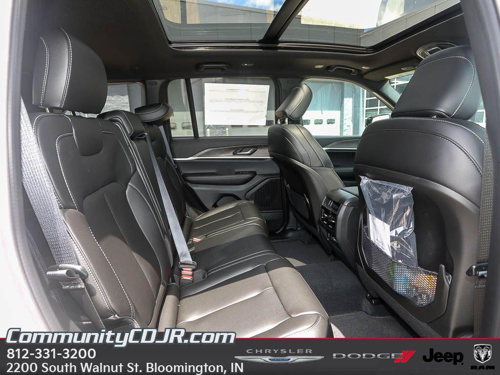 new 2025 Jeep Grand Cherokee car, priced at $47,891