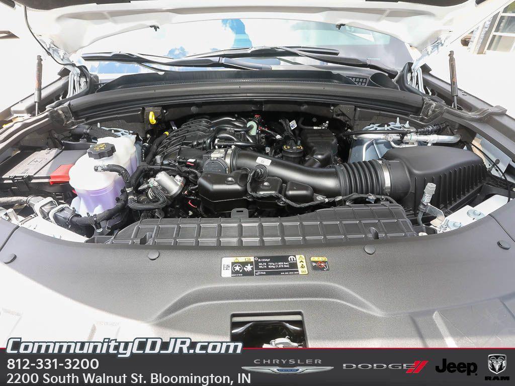new 2025 Jeep Grand Cherokee car, priced at $47,891