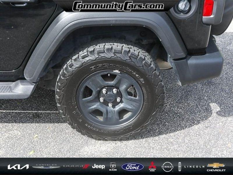 used 2021 Jeep Wrangler Unlimited car, priced at $26,600