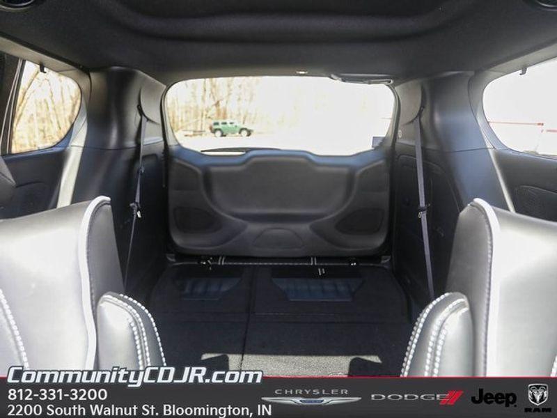 new 2025 Chrysler Pacifica Hybrid car, priced at $56,190