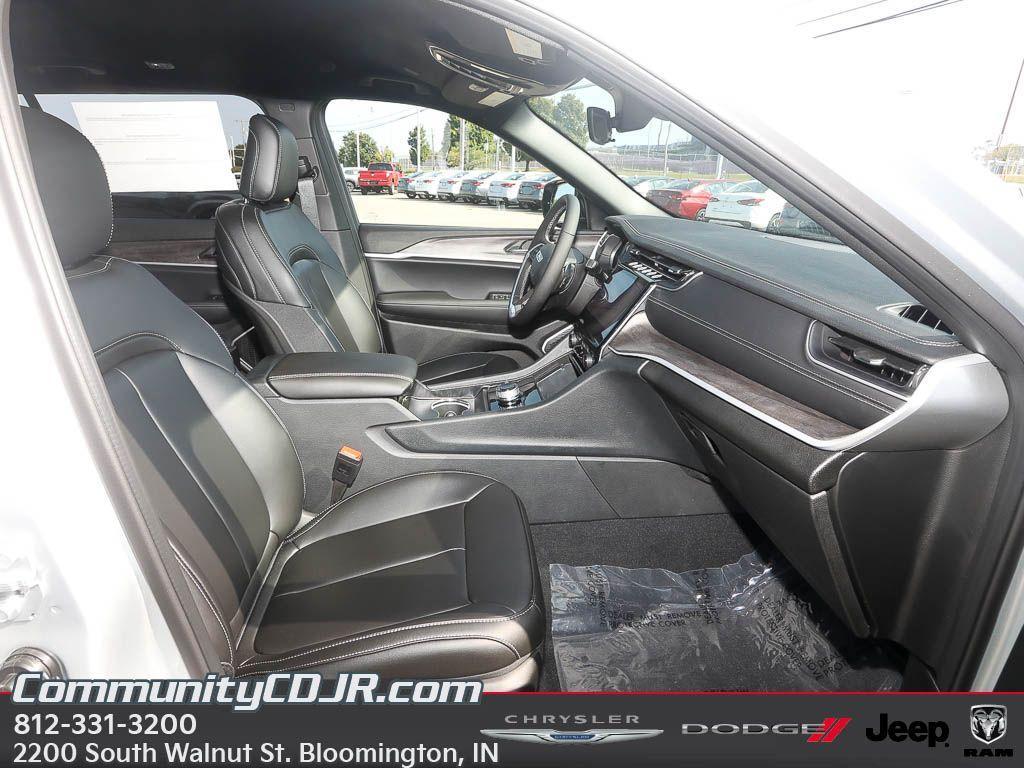 new 2025 Jeep Grand Cherokee L car, priced at $52,136