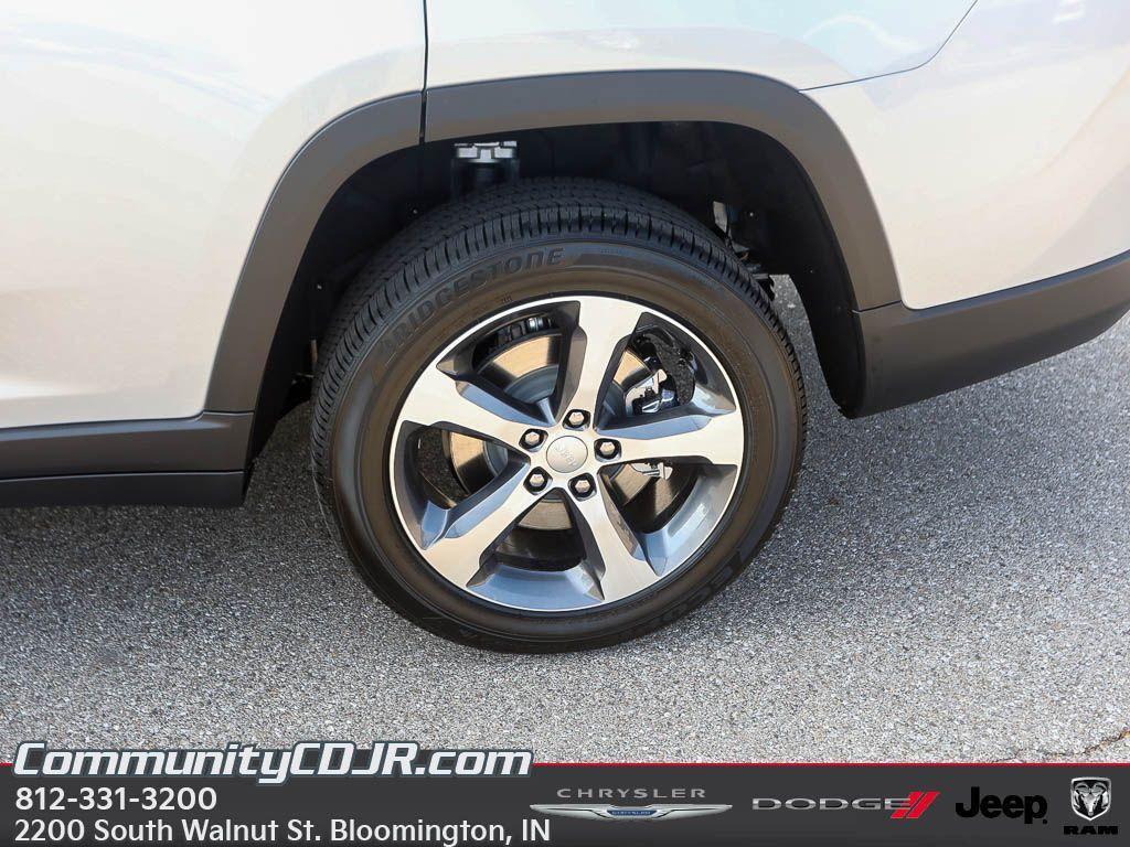 new 2025 Jeep Grand Cherokee L car, priced at $52,136