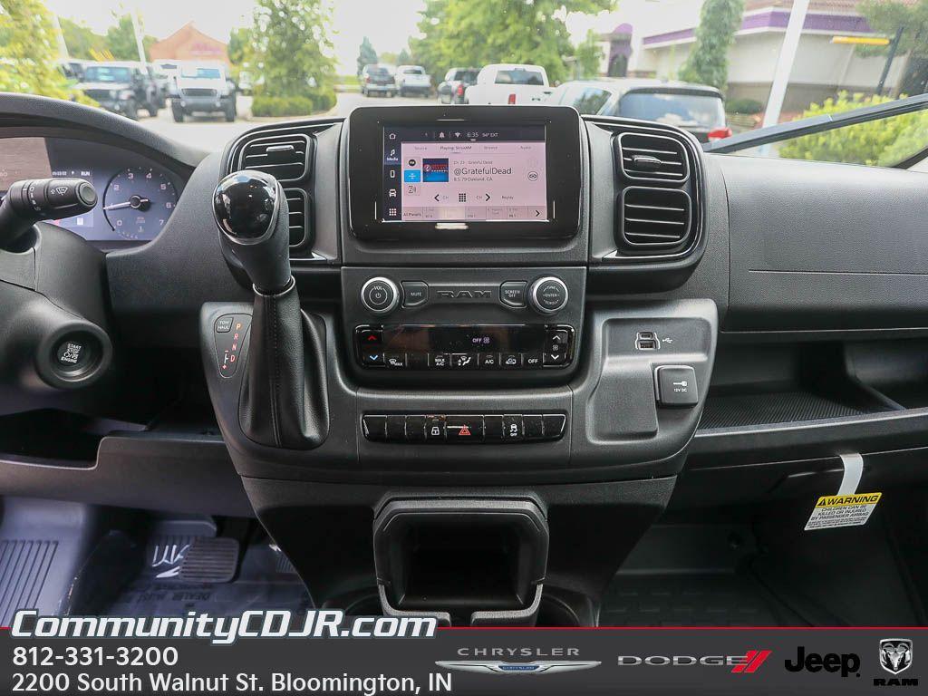 new 2025 Ram ProMaster 2500 car, priced at $44,913
