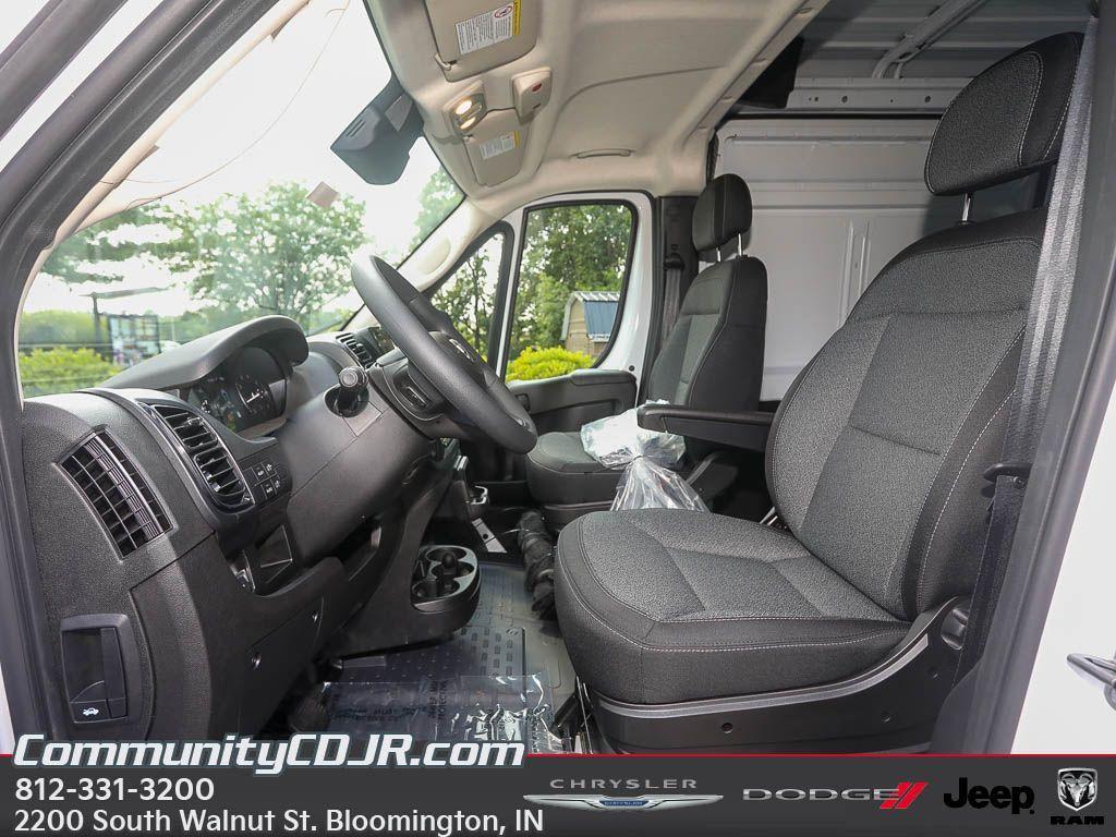 new 2025 Ram ProMaster 2500 car, priced at $44,913