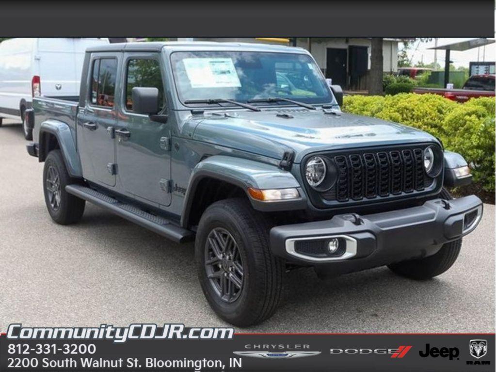new 2025 Jeep Gladiator car, priced at $48,500