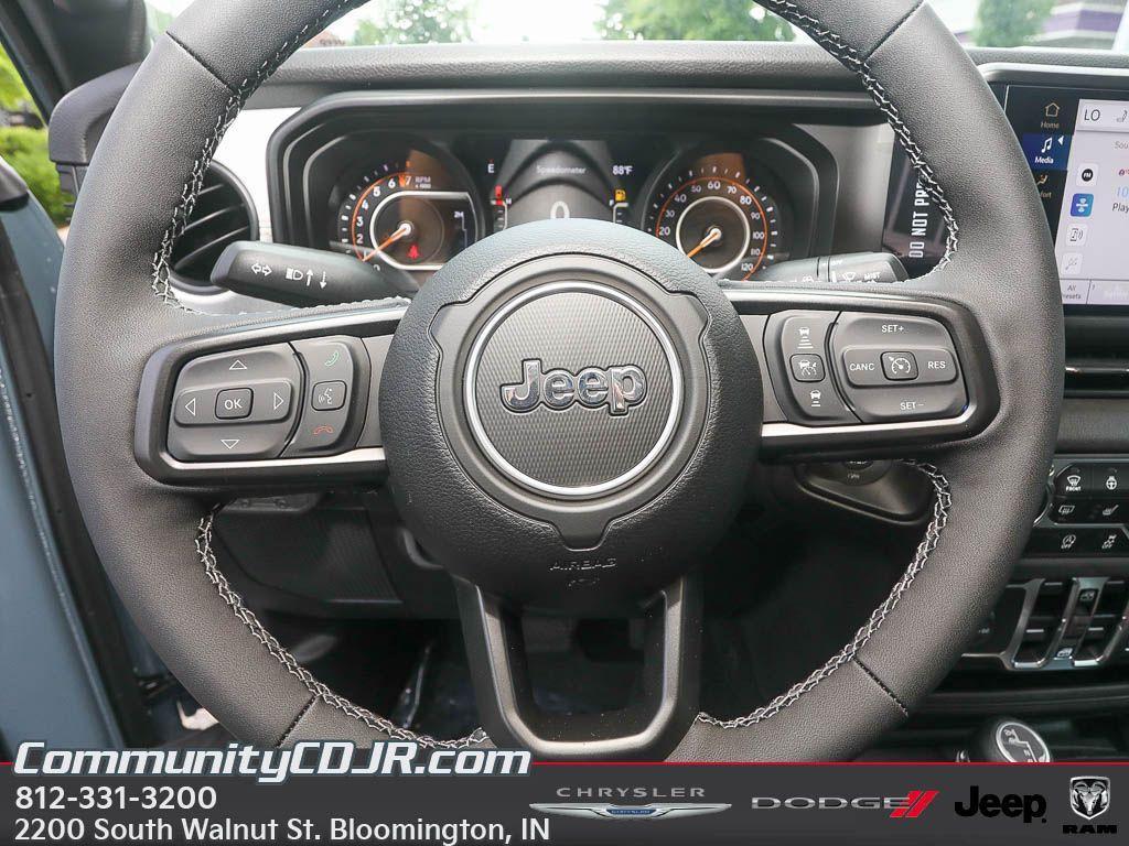 new 2025 Jeep Gladiator car, priced at $55,123