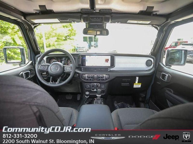 new 2025 Jeep Gladiator car, priced at $48,500