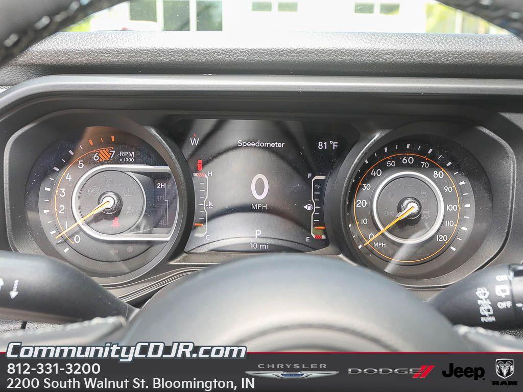 new 2025 Jeep Wrangler car, priced at $51,585