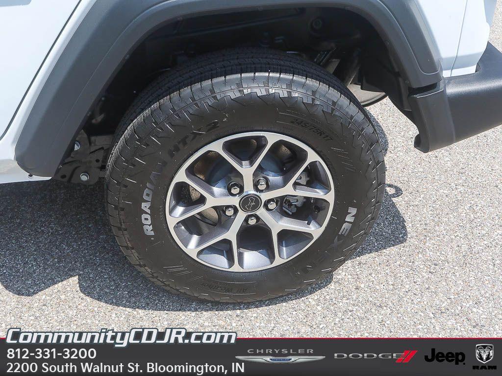 new 2025 Jeep Wrangler car, priced at $51,585
