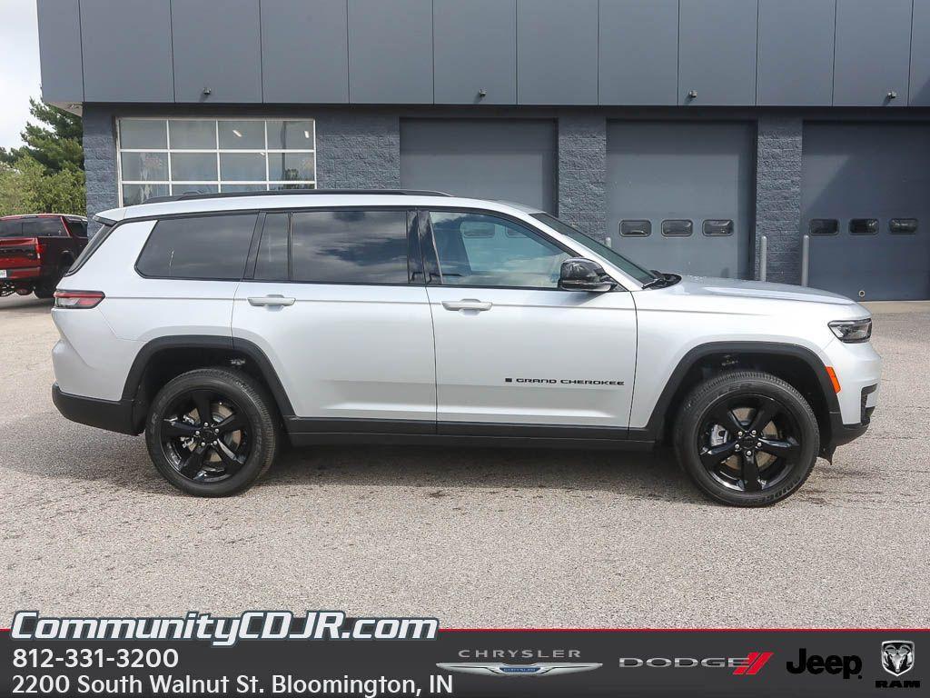 new 2025 Jeep Grand Cherokee L car, priced at $48,241