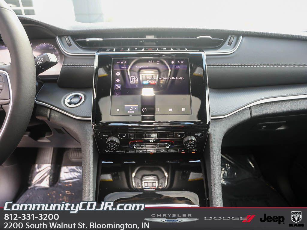 new 2025 Jeep Grand Cherokee L car, priced at $48,241
