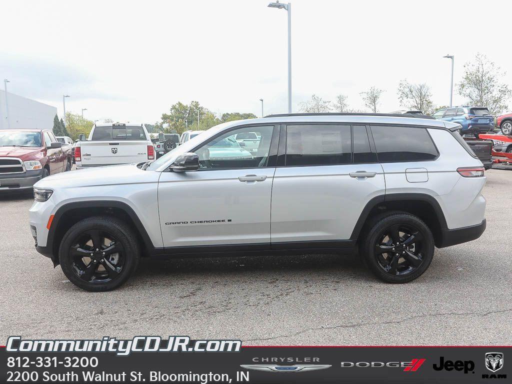 new 2025 Jeep Grand Cherokee L car, priced at $48,241
