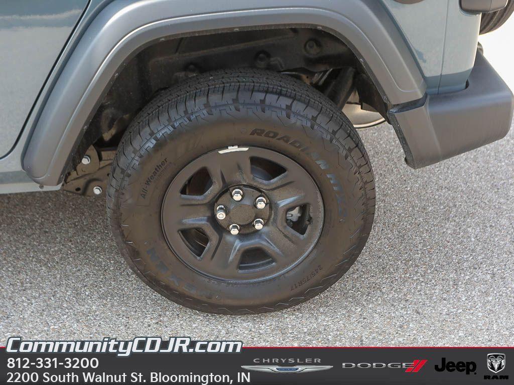new 2025 Jeep Wrangler car, priced at $38,750