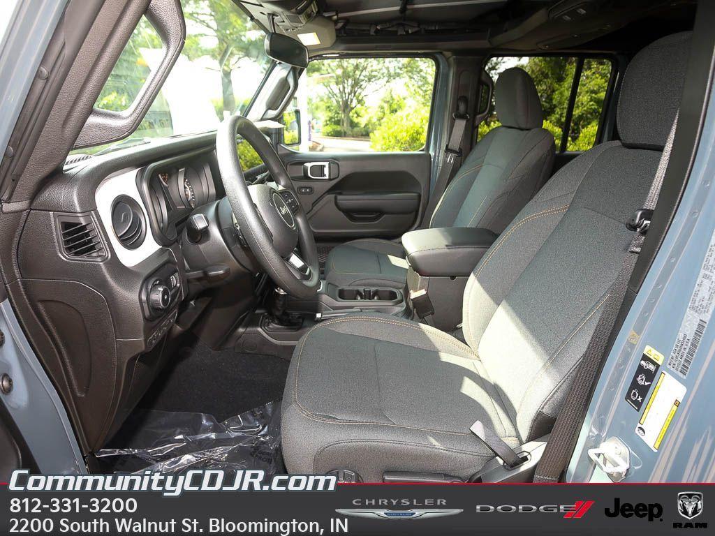 new 2025 Jeep Wrangler car, priced at $38,750