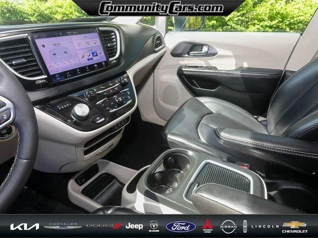 used 2023 Chrysler Pacifica car, priced at $26,500
