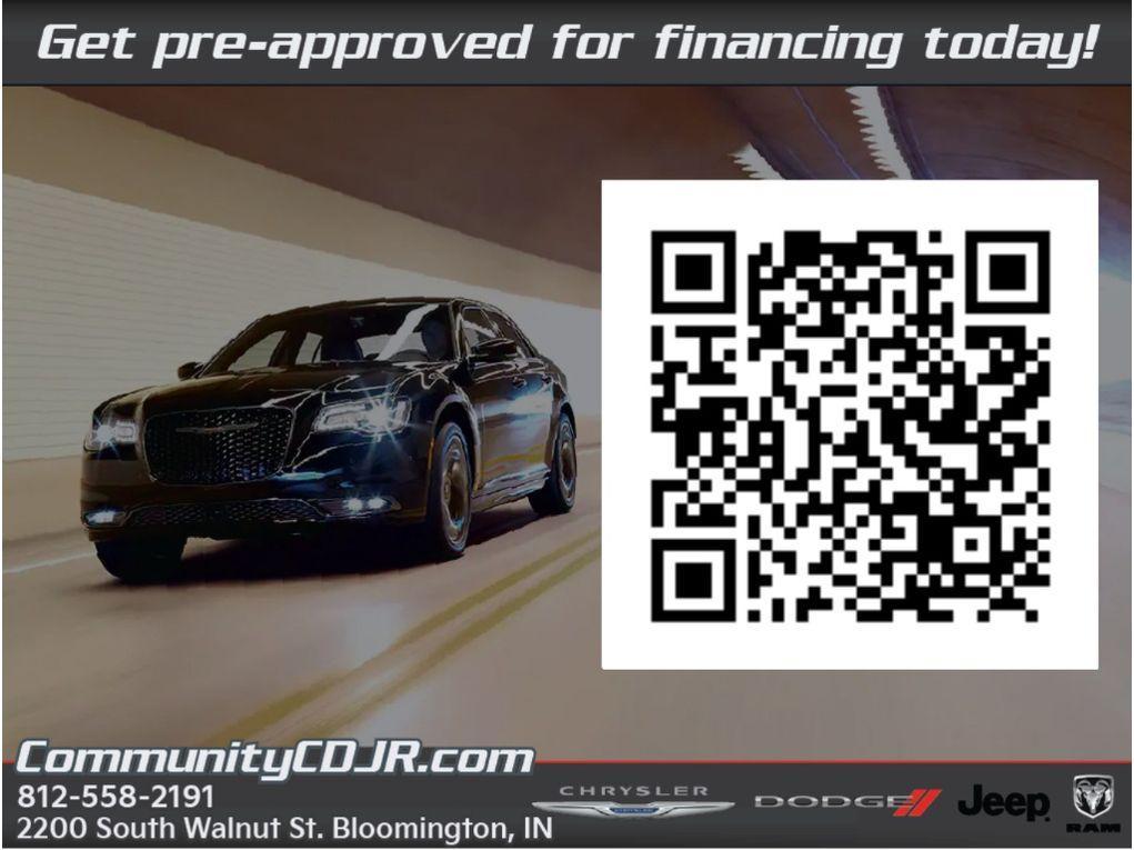 used 2023 Jeep Grand Cherokee car, priced at $32,805