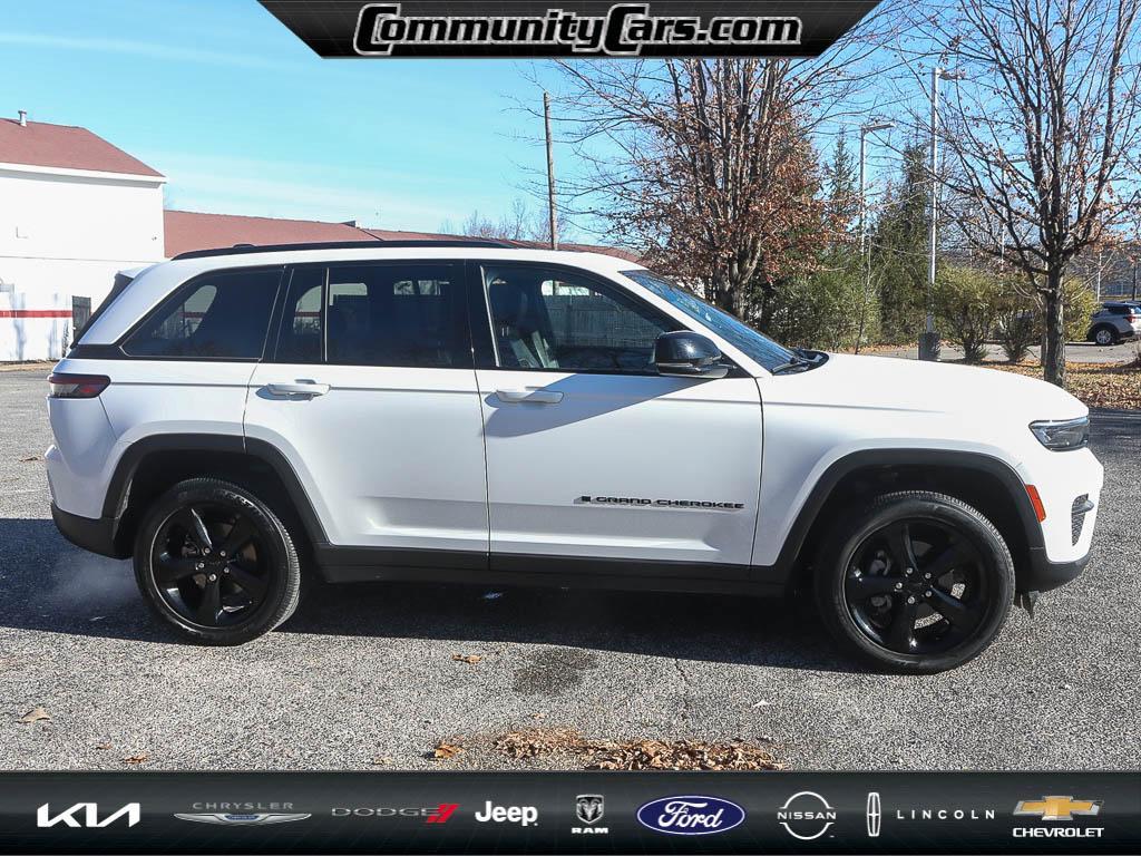 used 2023 Jeep Grand Cherokee car, priced at $31,700