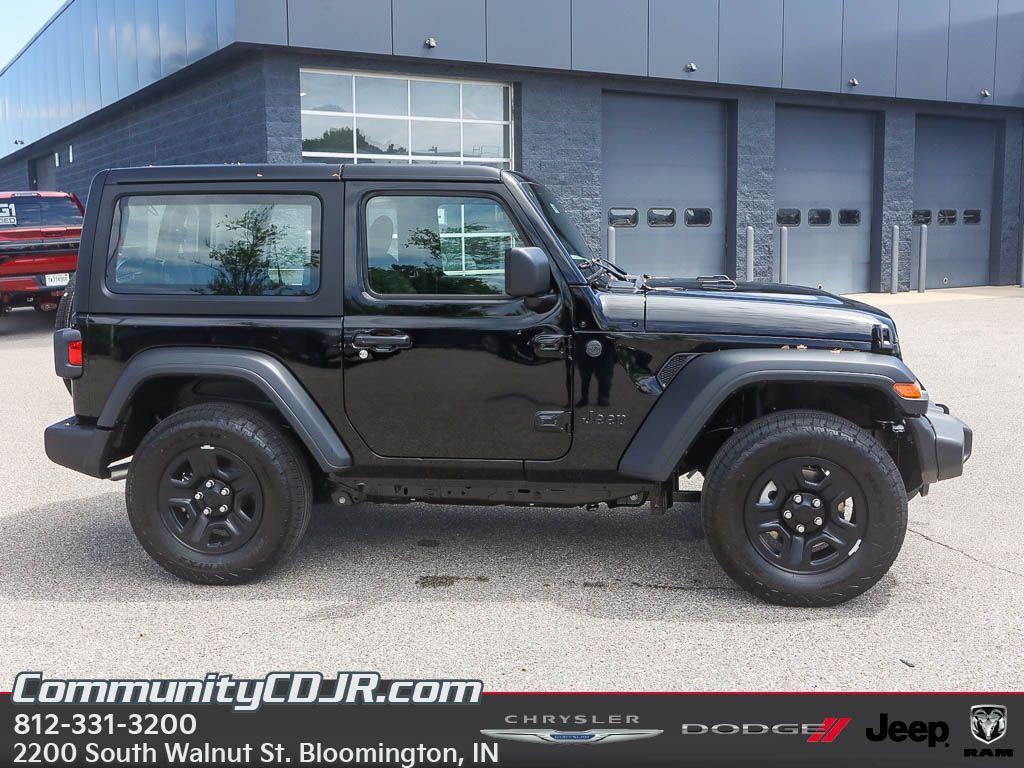 new 2025 Jeep Wrangler car, priced at $37,022