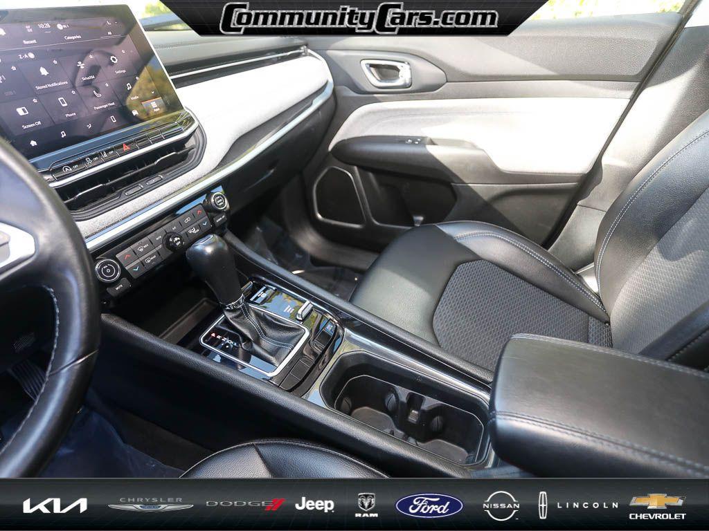 used 2022 Jeep Compass car, priced at $21,000