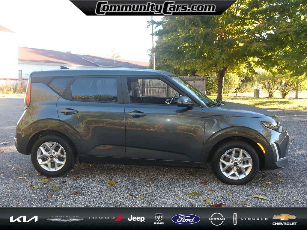 used 2024 Kia Soul car, priced at $15,527