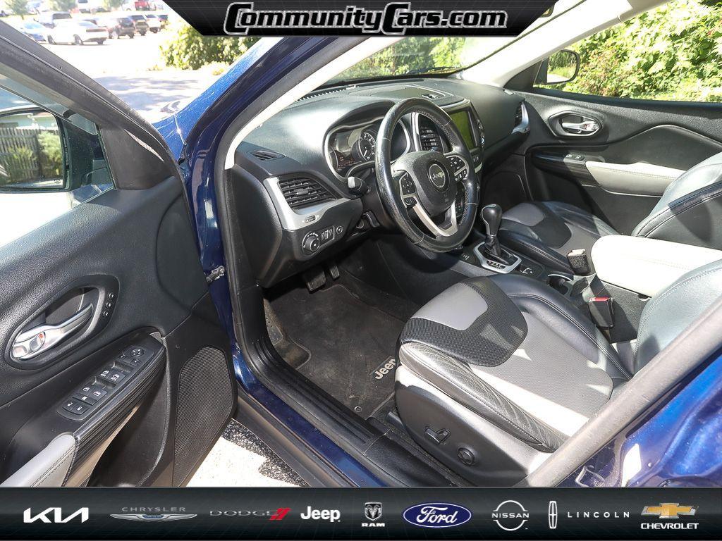used 2014 Jeep Cherokee car, priced at $9,990
